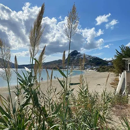 Skyros Seafront Studio-A Breath Away To The Beach *